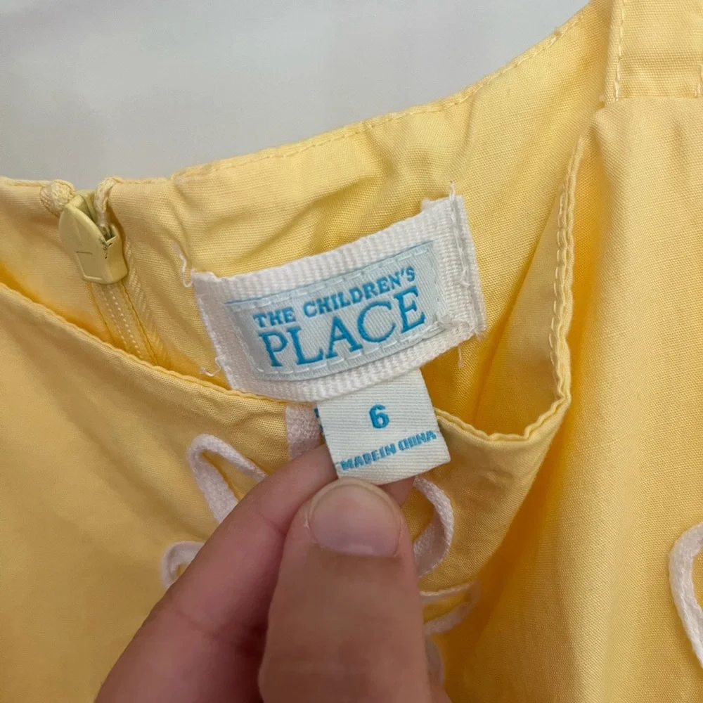 The Children’s Place Dress size6